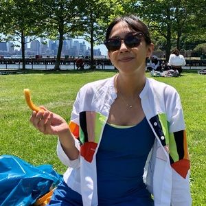 Meet your Posher, Lili